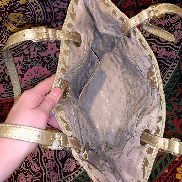 Michael Kors bag - Picture 3 of 4